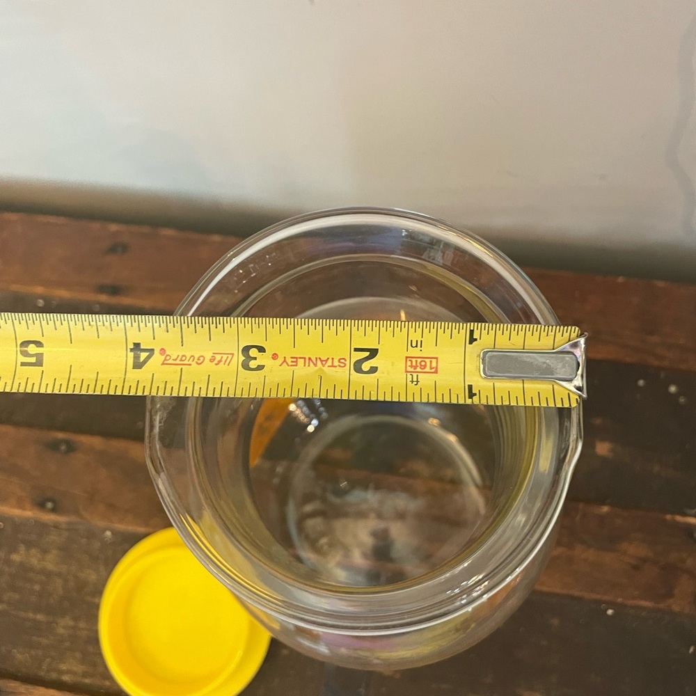 PYREX 2qt. Pitcher - Picture 4 of 6